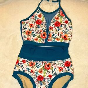 Girls Betty Harlow 2 piece dancewear, size XL 12, floral print